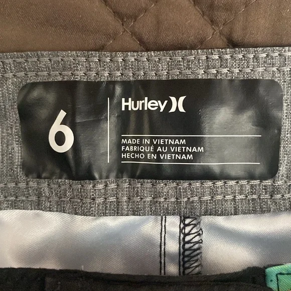 Boys Hurley board shorts - Picture 4 of 5